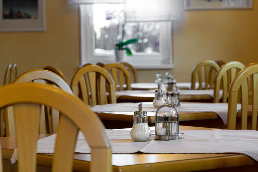 Large breakfast room